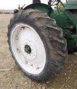 P-566 Oliver 770 Tractor