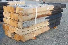 P-570  Wooden Fence Posts (25)