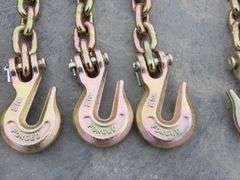 P-559  Chains w/Hooks (4) 5/16"x20'