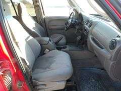 P-124 2004 Jeep Liberty