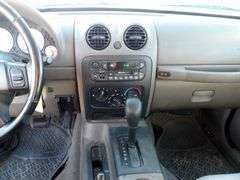 P-124 2004 Jeep Liberty