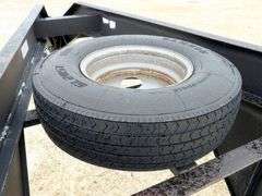 P-101  2006 Great Northern Flatbed Gooseneck Trailer