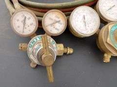 P-386  Oxygen / Acetylene Supplies