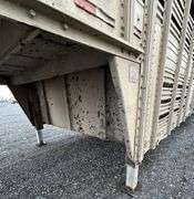 R-440 1975 Wilson Cattle Trailer