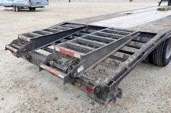 P-101  2006 Great Northern Flatbed Gooseneck Trailer