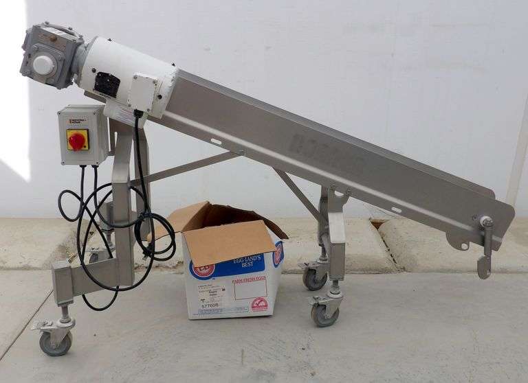 V-224  2018 Dorner Meat Conveyor