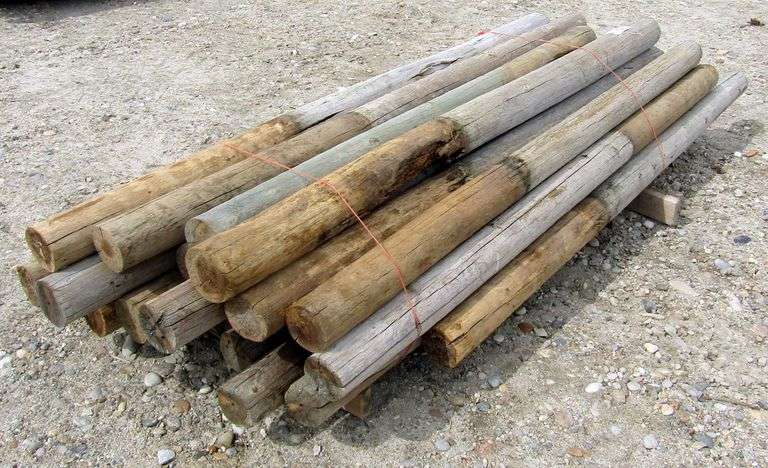 G-262 Round Posts