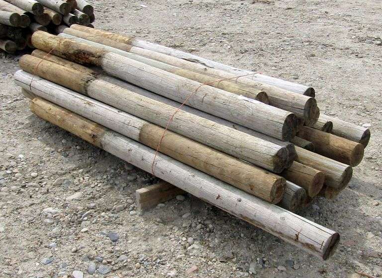 G-262 Round Posts