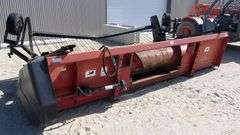 V-1443 IH 1460 Combine Header