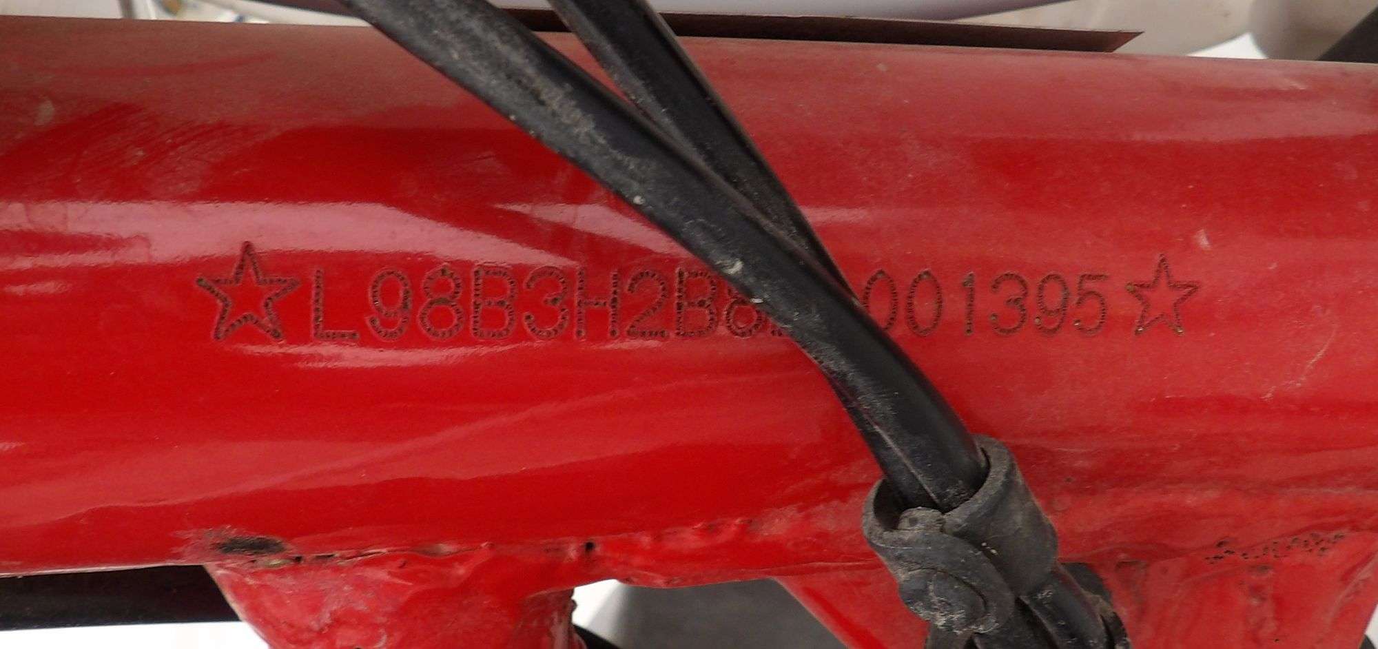 G-1445 2020 ZXYV 125 Dirt Bike - Pickett Auction Service