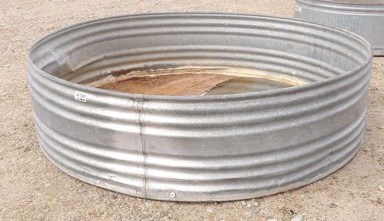G-705 Farmaster Round Stock Tank
