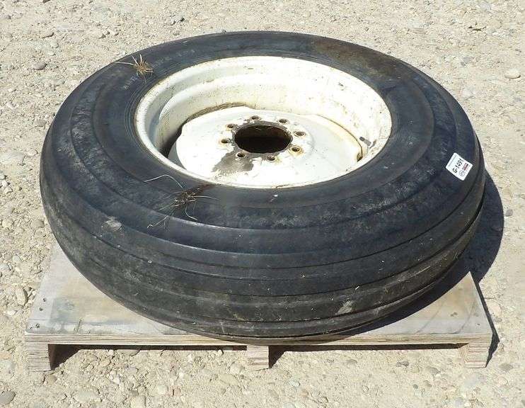 G-1491 Tractor Tire + Wheel