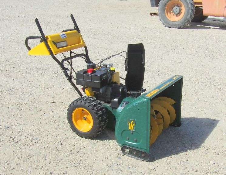 G-180 Yardman Snowblower