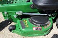 G-946 John Deere Z915E Xero Turn Mower