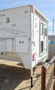G-738 2004 Artic Fox Pickup Camper
