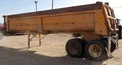 G-1521 1979 End Dump Trailer