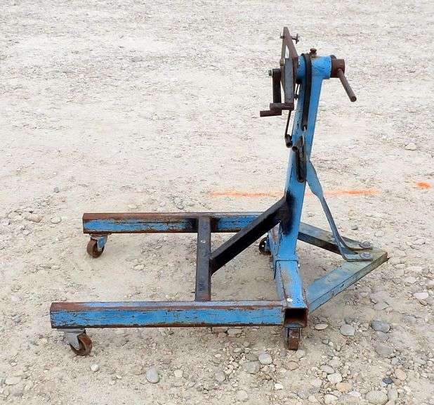 R-885 Engine Stand