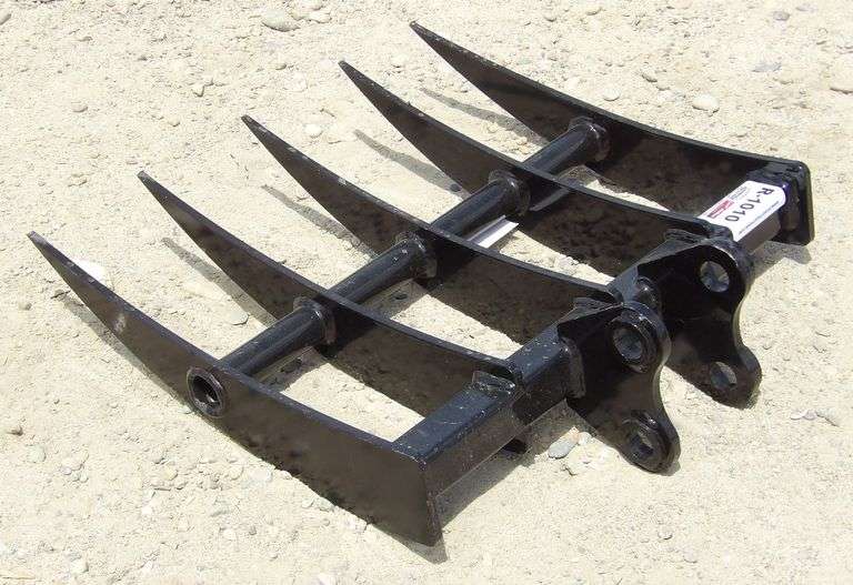 R-1010 Mini Excavator Rake