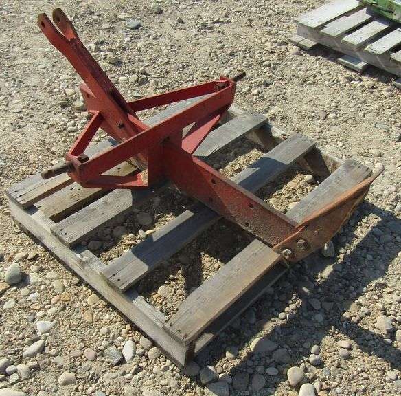 R-761  Fred Cain 3-Point Ripper