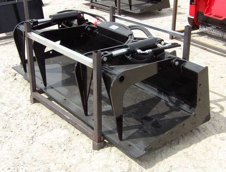 R-949 Skid Steer Plate Grappler