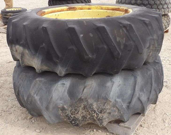 R-879 Firestone Tractor Tires & Wheels (2)