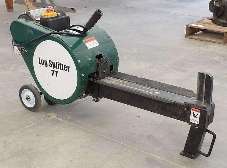 R-914 Portable 7T Log Splitter