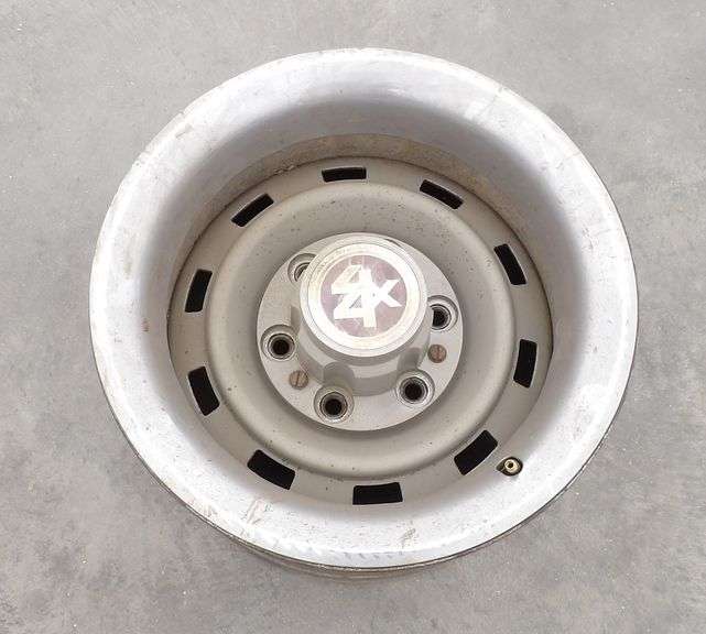 R-831 Ultra Motorsports Vehicle Wheels