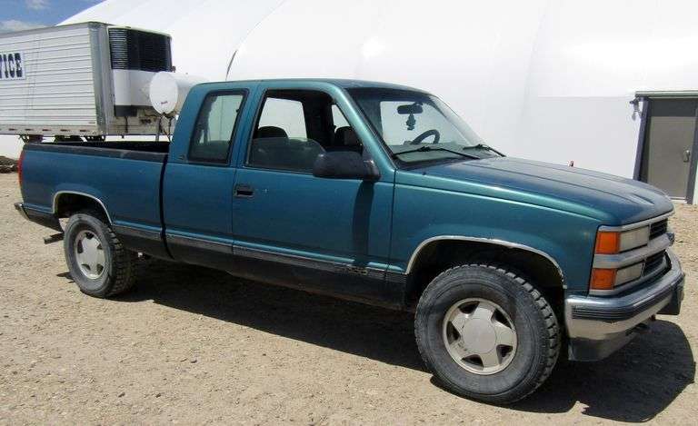 R-800  1998 Chevy 1500 4x4 Pickup