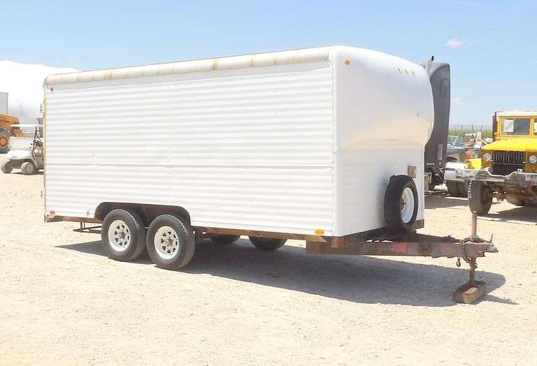 R-1142 1987 Wells Cargo Trailer