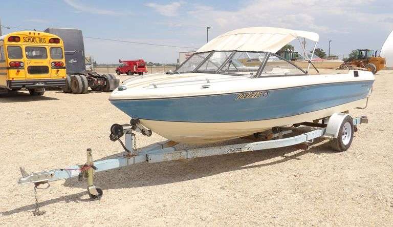 R-591 1979 Fiber Form Monterey 17' Boat