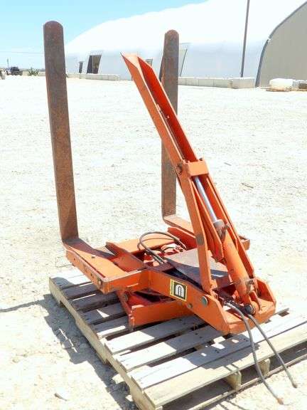 R-864  Edwards Pallet Forks