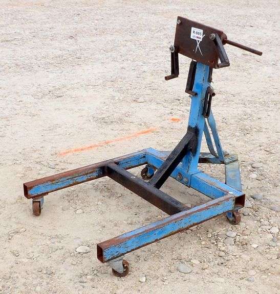 R-885 Engine Stand