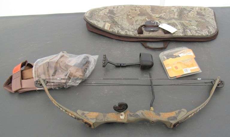 R-768  Browning Youth Compound Bow