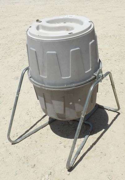 R-1245 Suncast Compost Mixer