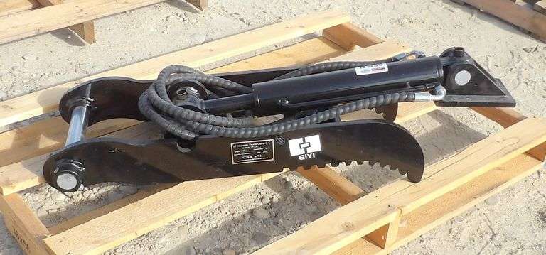 R-938 Hydraulic Thumb