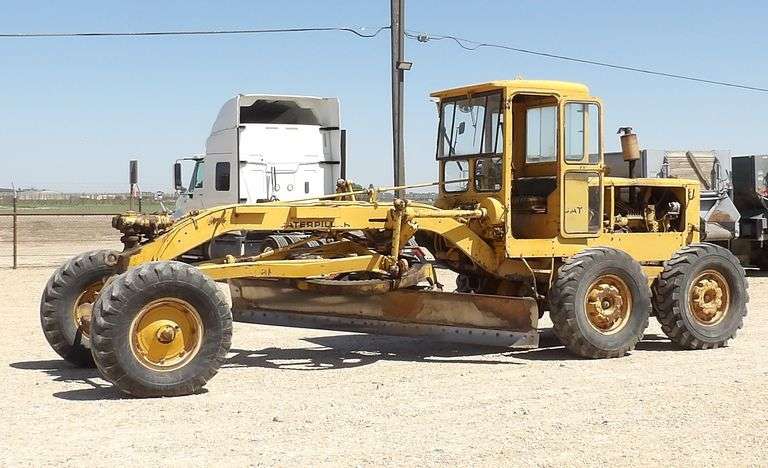 R-848 CAT 12 Motor Grader