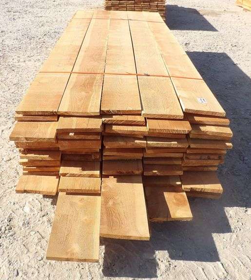 R-1194 Douglas Fir 1x10 Lumber