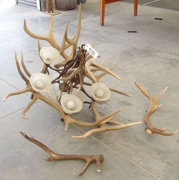 R-343 Elk Antler Chandelier