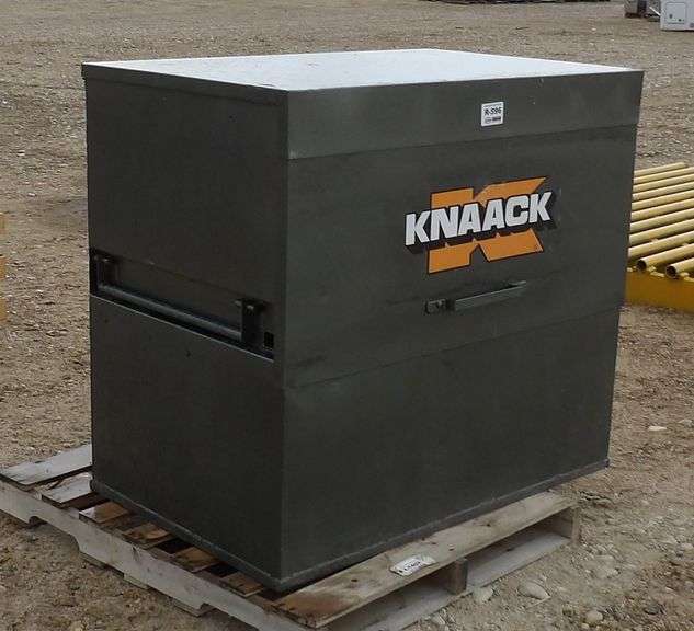 R-596 Knaack Job Box