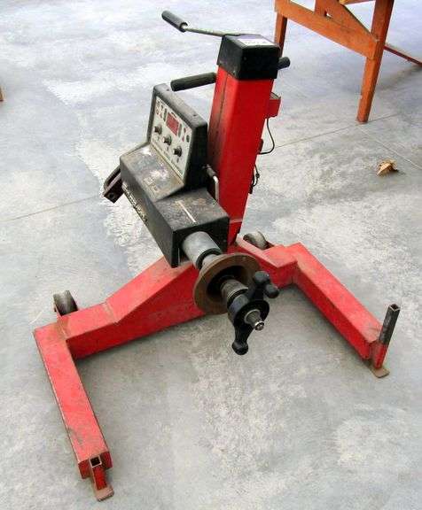 R-660  Snap-On Computer Wheel Balancer