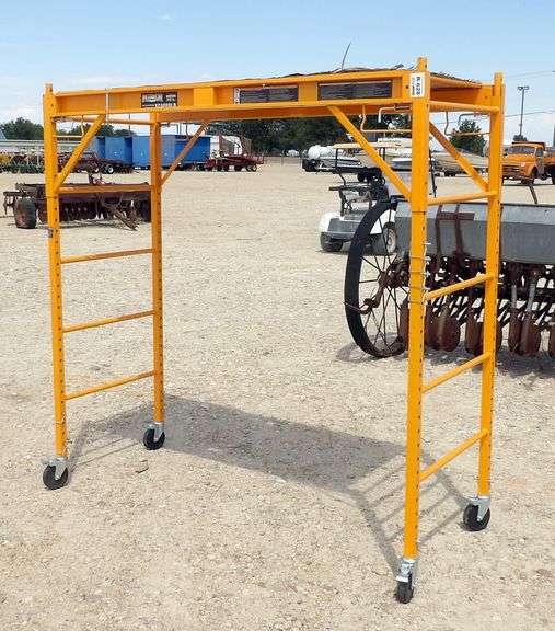 R-628 Franklin Portable Scaffolding
