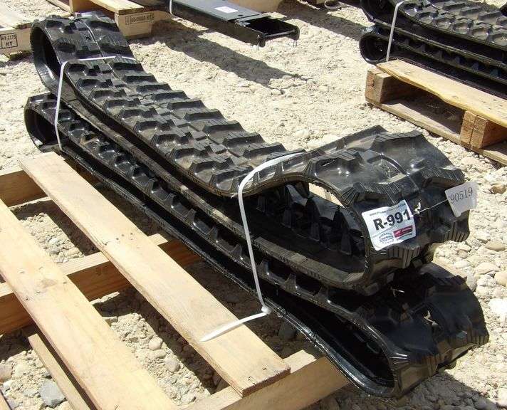R-991 Mini Excavator / Skid Steer Tracks
