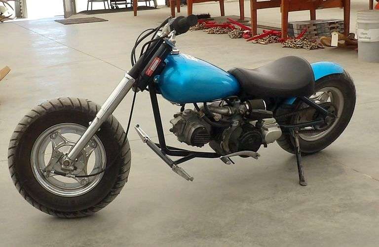R-845 2025 SPCN Motorcycle
