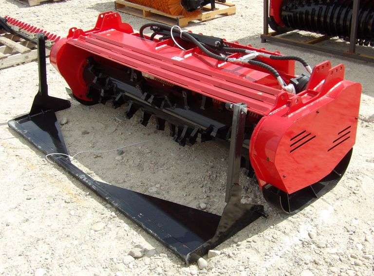 R-947 Skid Steer Mulcher