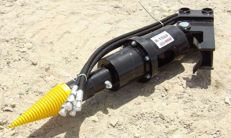 R-1024 Mini Excavator Log Splitter