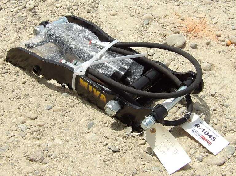 R-1045 Mini Excavator Hydraulic Thumb
