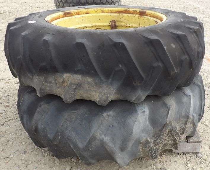 R-879 Firestone Tractor Tires & Wheels (2)
