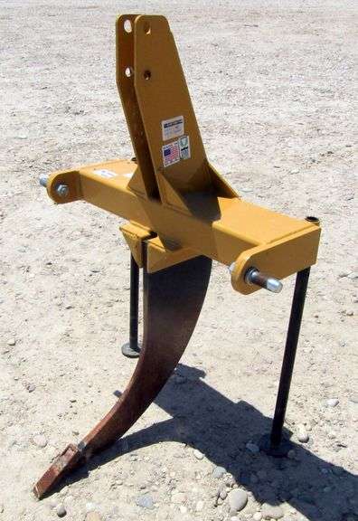 R-799  Rankin 3-Point Ripper