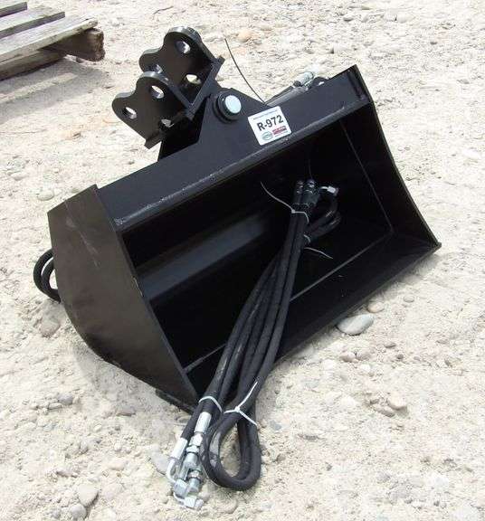 R-972  Mini Excavator Cleanup Bucket