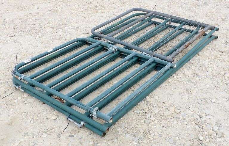 R-894  Livestock Gates
